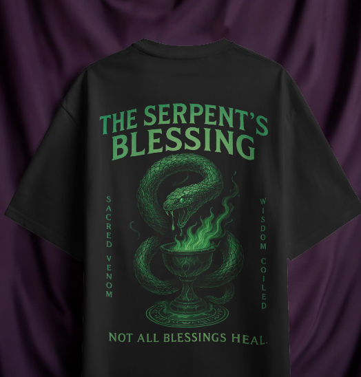 THE SERPENT'S BLESSING  OVERSIZED T-SHIRTS